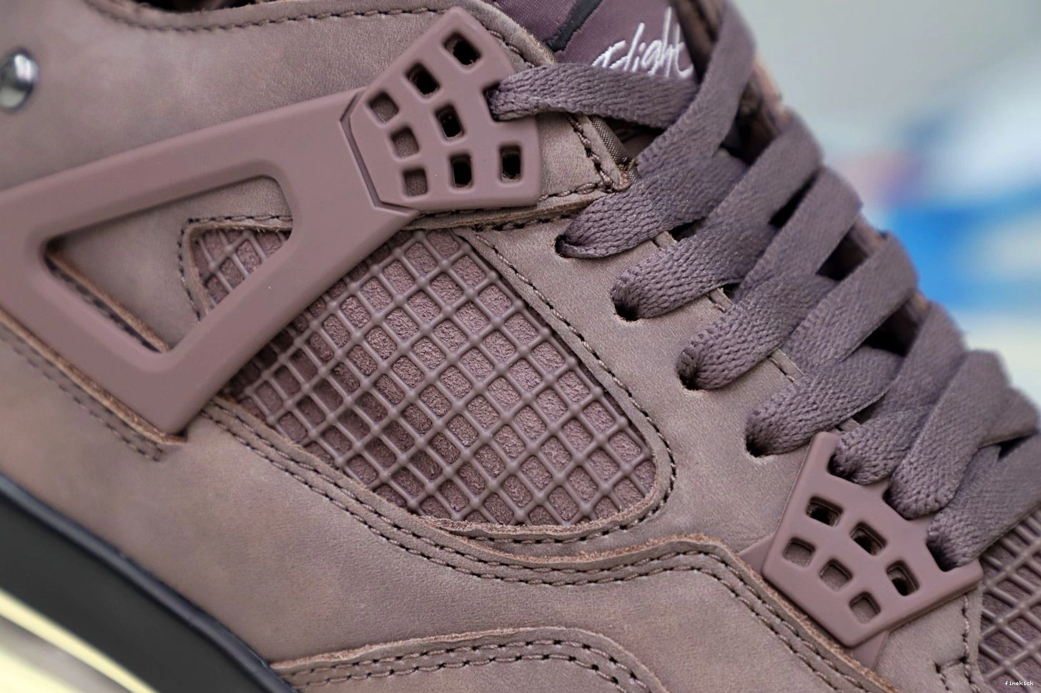 4 JORDAN AIR AM 0805